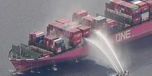 ONE集装箱船洛杉矶港火灾 船东宣布共同海损